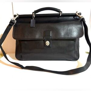 Coach unisex vintage Black Leather messenger  briefcase  Men's Bag